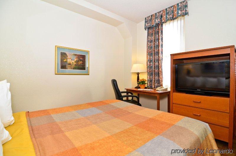 Fairfield Inn & Suites By Marriott Milwaukee Downtown Pokoj fotografie