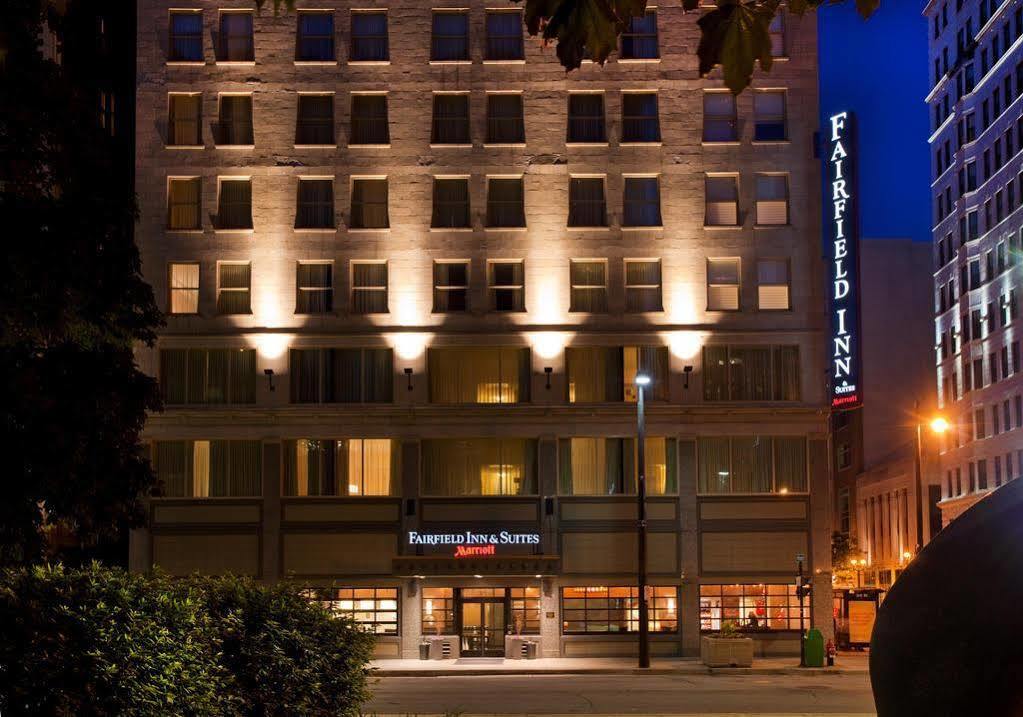 Fairfield Inn & Suites By Marriott Milwaukee Downtown Exteriér fotografie